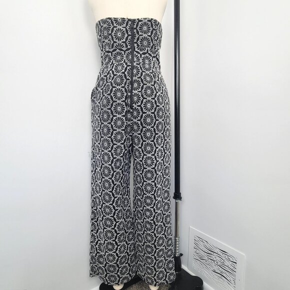 Bardot Twist Black White Floral Strapless Wide Leg Jumpsuit – Size 4 (XS) NWT - Picture 6 of 16
